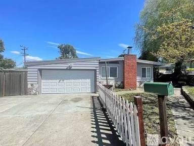 Main picture of 400 Cabrillo Ave