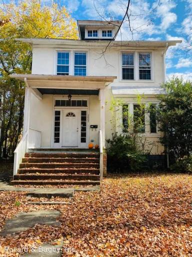 Main picture of 3005 Fendall Ave