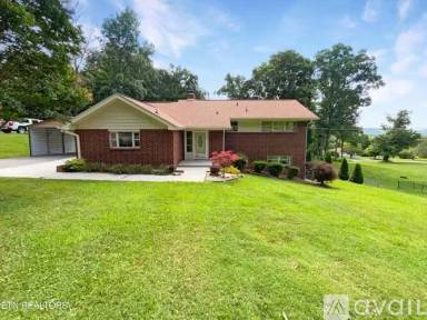 Main picture of 5802 Tazewell Pike