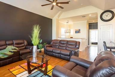 Main picture of 10816 Almeda Park Dr