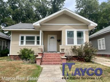 Main picture of 828 Linden St