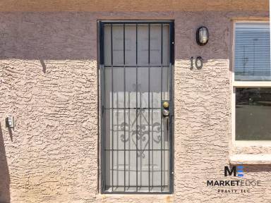 Main picture of 2230 E Polk Street Apartments