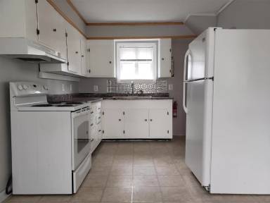 Main picture of 72 East Ter
