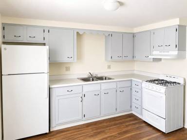 Main picture of Captains Cove Apartments
