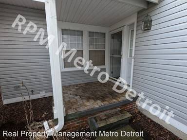 Main picture of 1171 Fairways Blvd