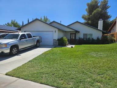 Main picture of 421 Dewalt Ave
