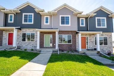 Main picture of 428 S Governor St and 612-626 Catherine Dr