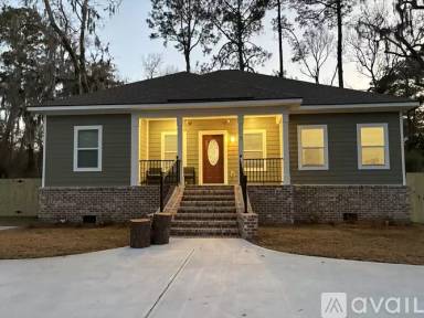 Main picture of 5 Sidney Dr