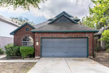 Main picture of 5834 Spring Sq