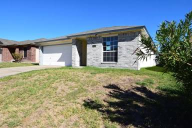 Main picture of 2704 Blackburn Dr