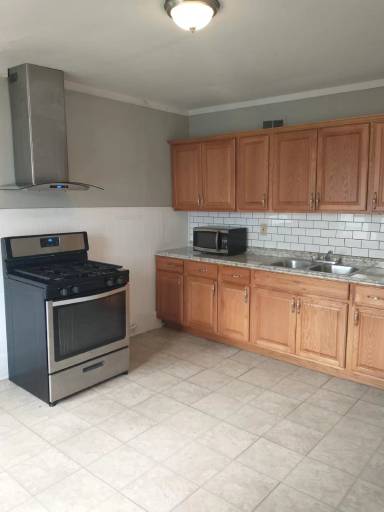 Main picture of 67 Herkimer St
