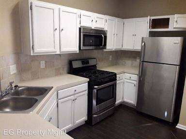 Main picture of 2114 Zephyr Ln