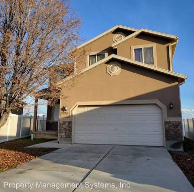 Main picture of 2198 N Pointe Meadow Loop