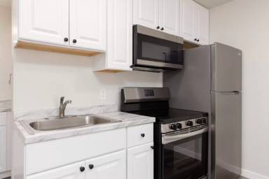 Main picture of 580 Mesa Blvd