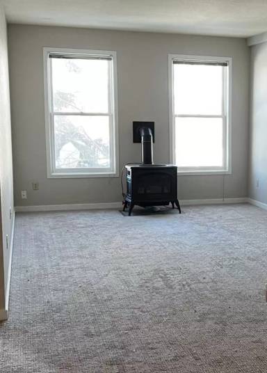 Main picture of 525 Red Lady Ave