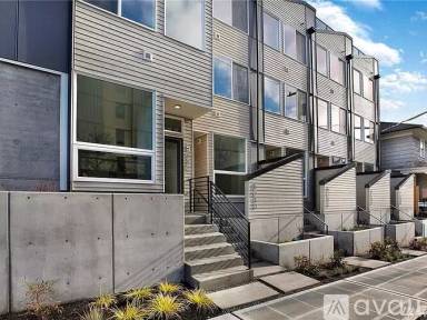 Main picture of 503B NE 72nd St