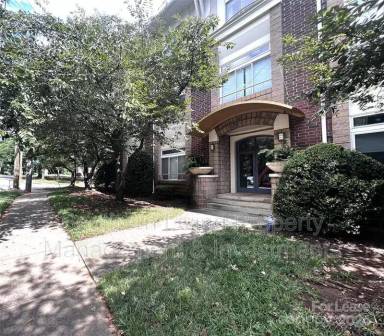 Main picture of 404 N Laurel Ave