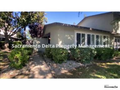 Main picture of 8732 Woodman Way