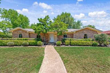 Main picture of 440 Baker Dr