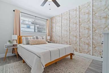 Main picture of 309 Holmes Blvd NW