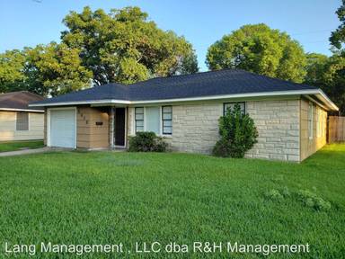Main picture of 5906 Indigo St