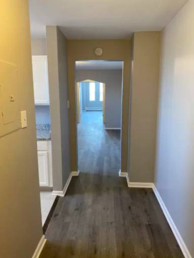 Main picture of 7145 S Jeffery Blvd