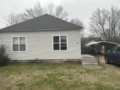 Main picture of 309 Joplin St