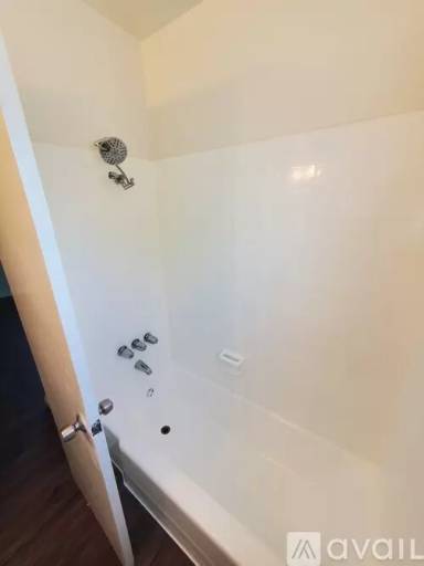 Main picture of 4050 W El Segundo Blvd
