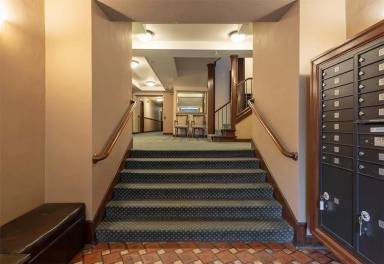 Main picture of 505 Boylston Ave E