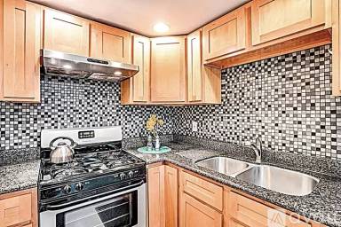 Main picture of 651 Templeton Ave