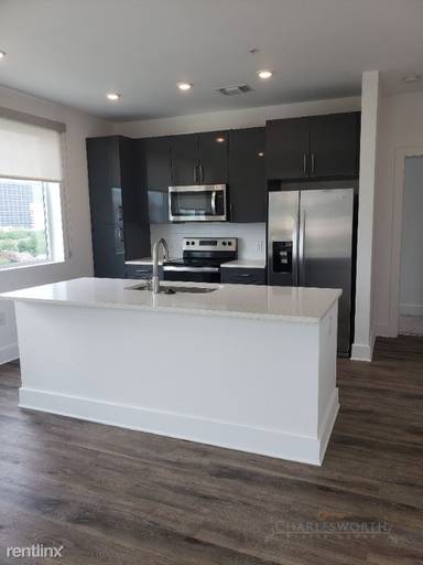 Main picture of Centennial Park West Condos
