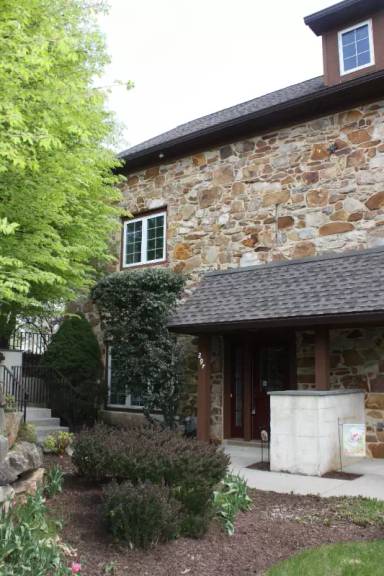 Main picture of 297 Newport Pl