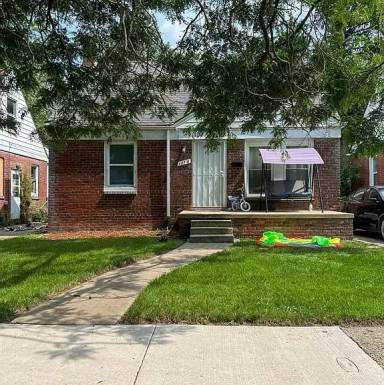 Main picture of 12718 Payton St