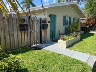 Main picture of 109 SW 19th Ave