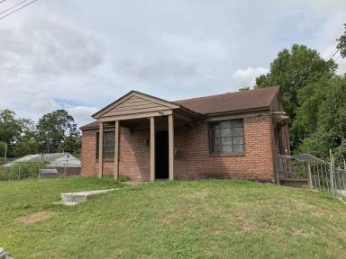 Main picture of 2512 Lumpkin Ct
