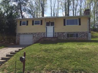 Main picture of 2093 Terry Rd