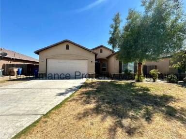 Main picture of 3705 Chisholm Trail Ave