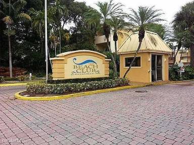 Main picture of 9367 Fontainebleau Blvd
