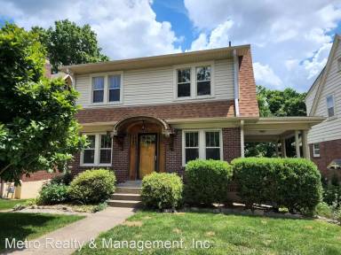 Main picture of 1740 Harvard Dr