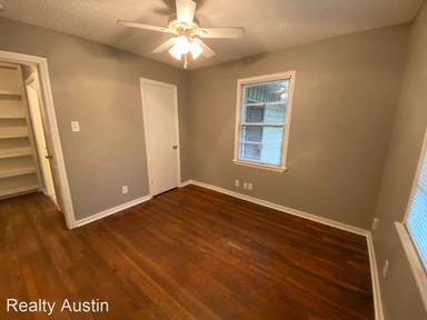 Main picture of 704 W Johanna St