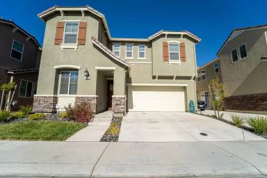 Main picture of 1201 Starflower Ln