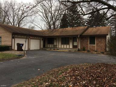 Main picture of 3601 Ivanrest Ave SW