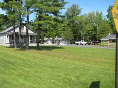 Main picture of 3761B 4 Mile Rd N