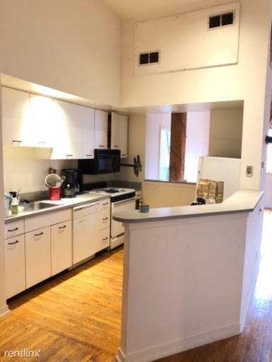 Main picture of 2629 Brown St