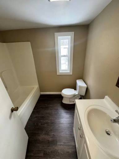 Main picture of 613 Hinckley Rd