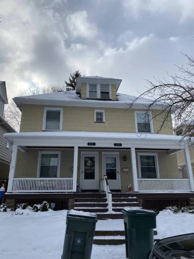 Main picture of 529 Benton St