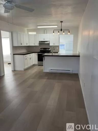 Main picture of 202 W 5th St S