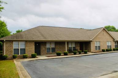 Main picture of Dogwood Court Apartments