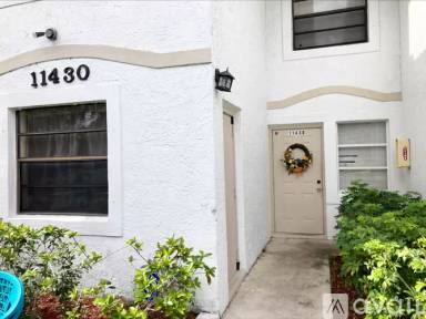 Main picture of 11430 NW 39th St