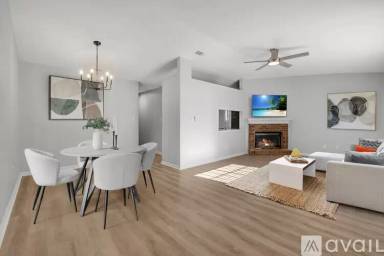 Main picture of 315 Whetherbine Way E